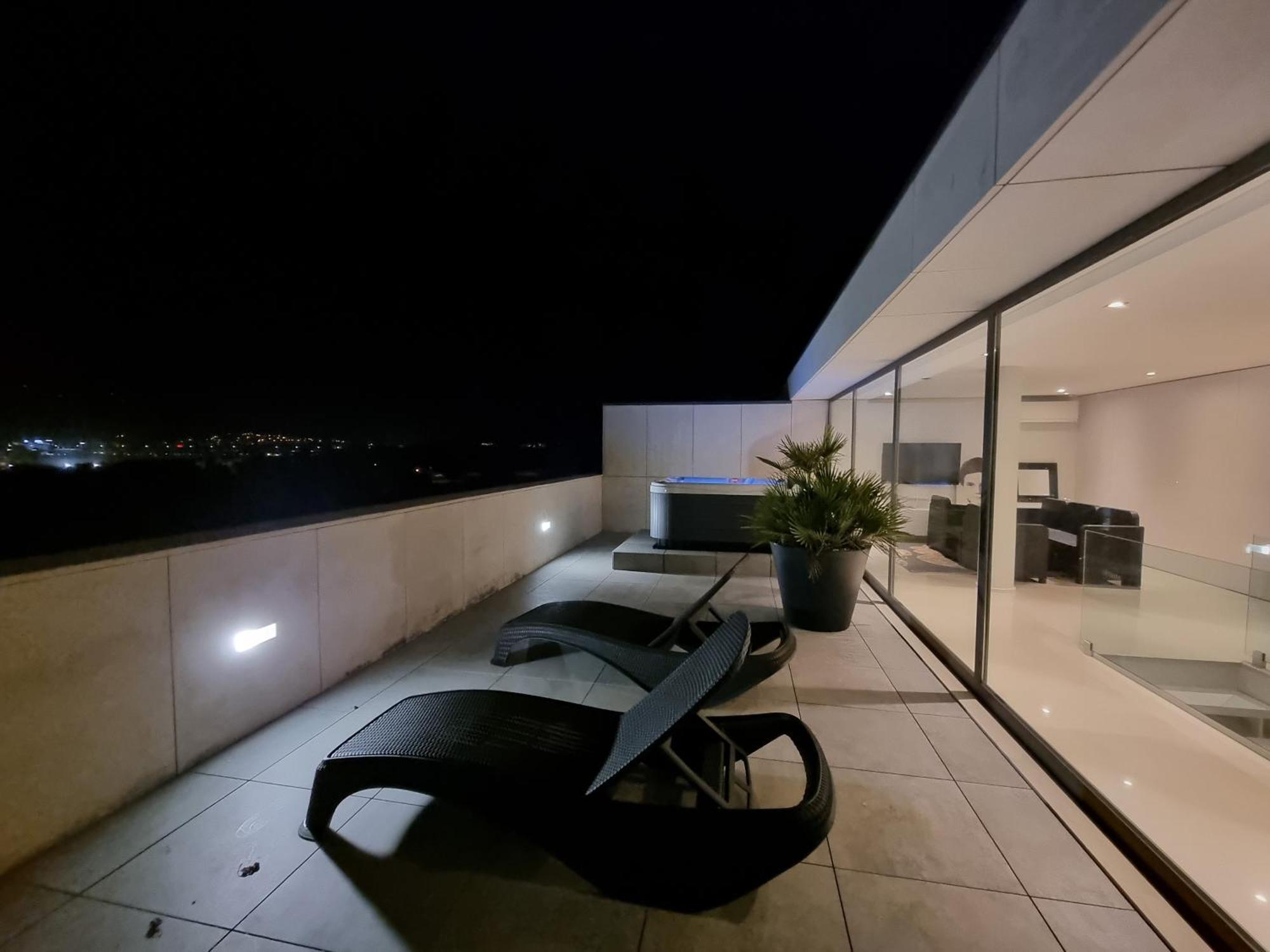 River Town View - Luxury Apartment With Jacuzzi On Terrace Viana do Castelo Exterior photo