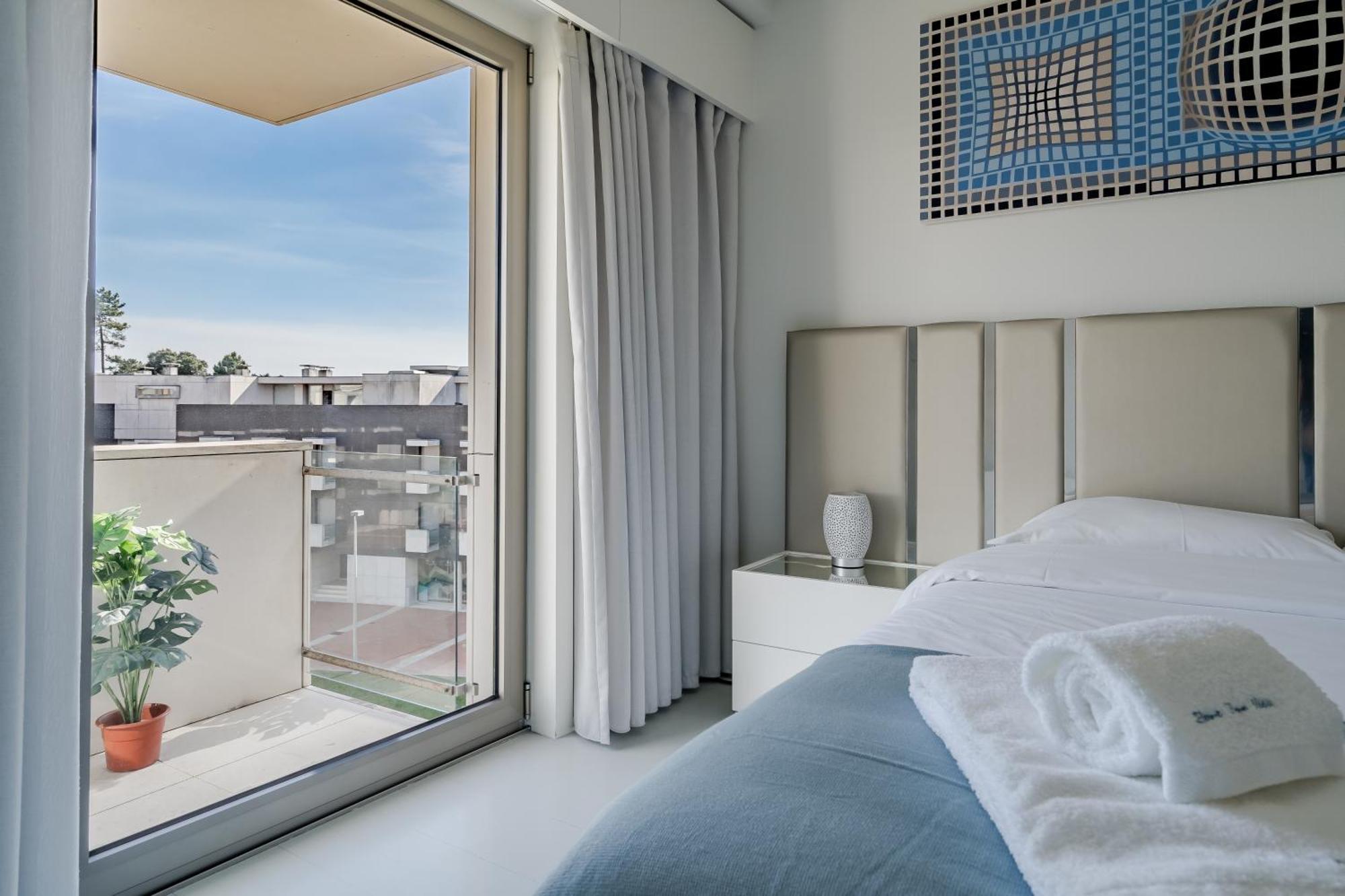 River Town View - Luxury Apartment With Jacuzzi On Terrace Viana do Castelo Exterior photo