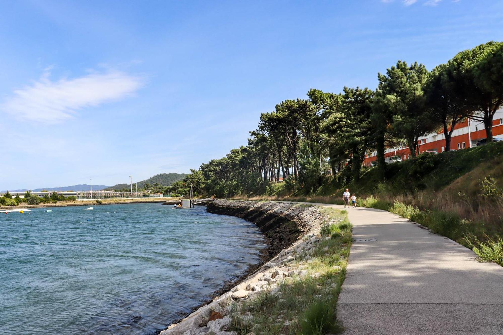 River Town View - Luxury Apartment With Jacuzzi On Terrace Viana do Castelo Exterior photo